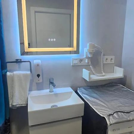 A45 Viviendaturisticavalencia Mundo * Walencja